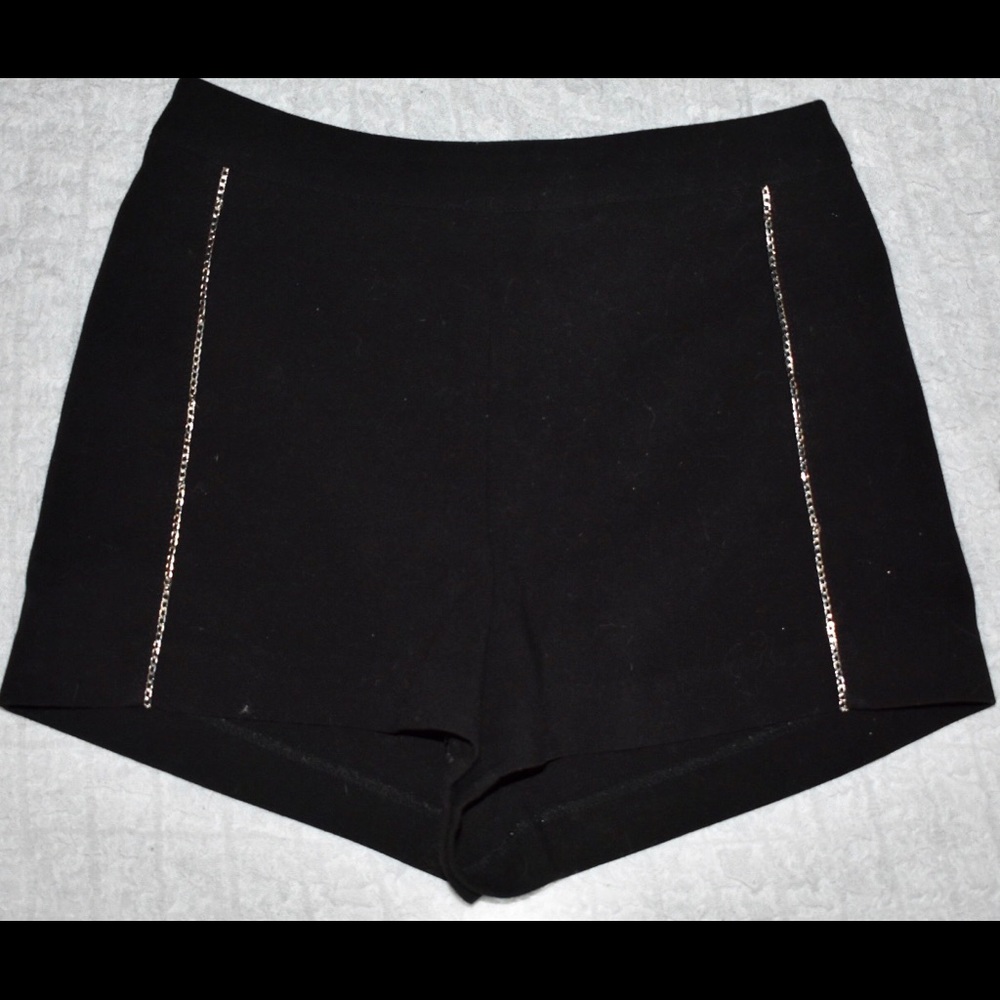 Black Highwaisted Shorts